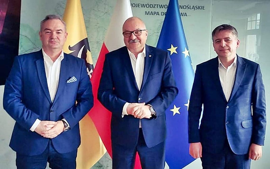 Władze powiatu oleśnickiego z roboczą wizytą u marszałka województwa Władze powiatu oleśnickiego z roboczą wizytą u marszałka województwa