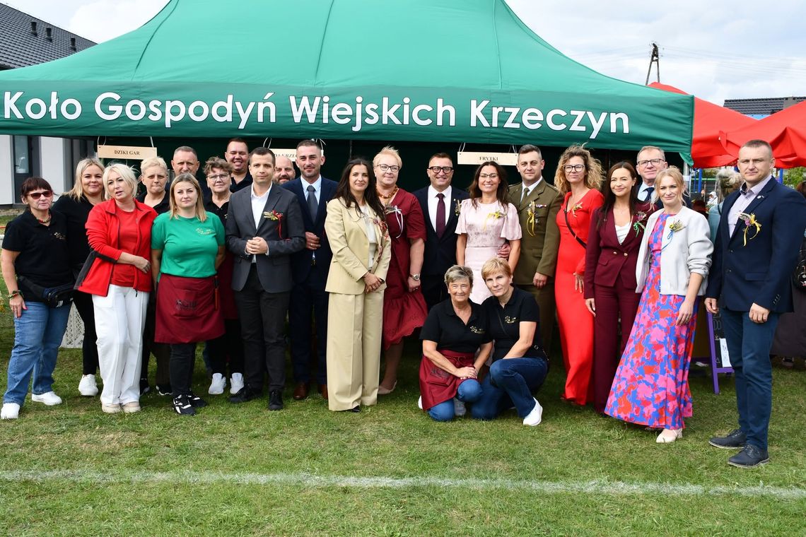 Wójt gminy Oleśnica podsumowuje Dożynki w Krzeczynie: „Było naprawdę pięknie!” Wójt gminy Oleśnica podsumowuje Dożynki w Krzeczynie: „Było naprawdę pięknie!”