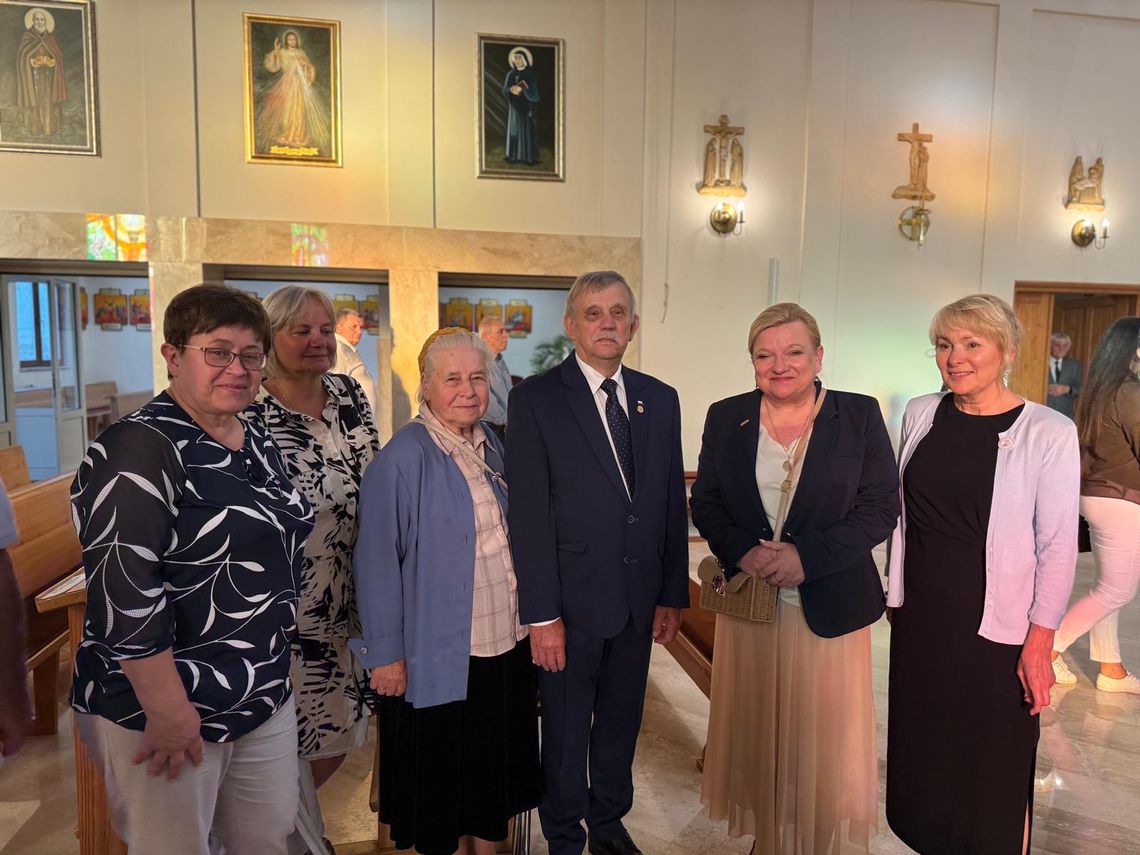Otrzymali relikwie bł. ks. Jerzego Popiełuszki