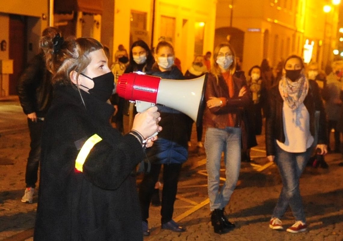 Współorganizatorka Strajku Kobiet w Oleśnicy komentuje akt wandalizmu