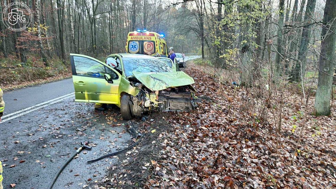 Wypadek w Twardogórze. Jedna osoba została poszkodowana