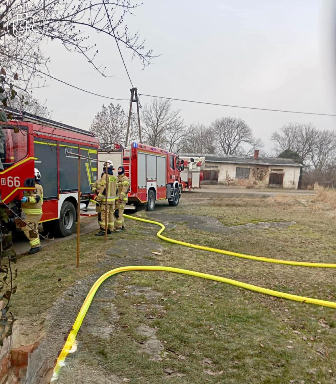 Zadymienie w bloku – interweniowali strażacy