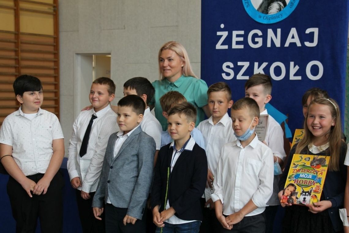 Zakończenie roku szkolnego w oleśnickich szkołach (FOTORELACJE) Zakończenie roku szkolnego w oleśnickich szkołach (FOTORELACJE)