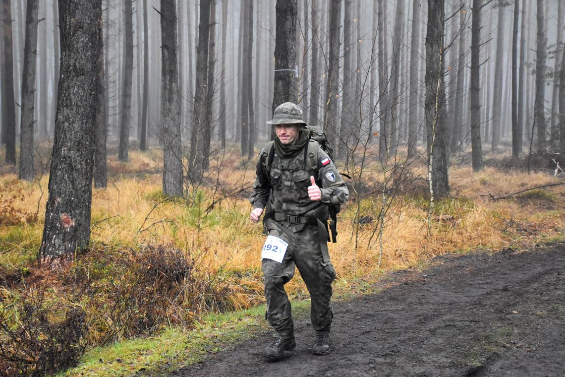 Żołnierze z oleśnickiej jednostki pobiegli w Maratonie Komandosa