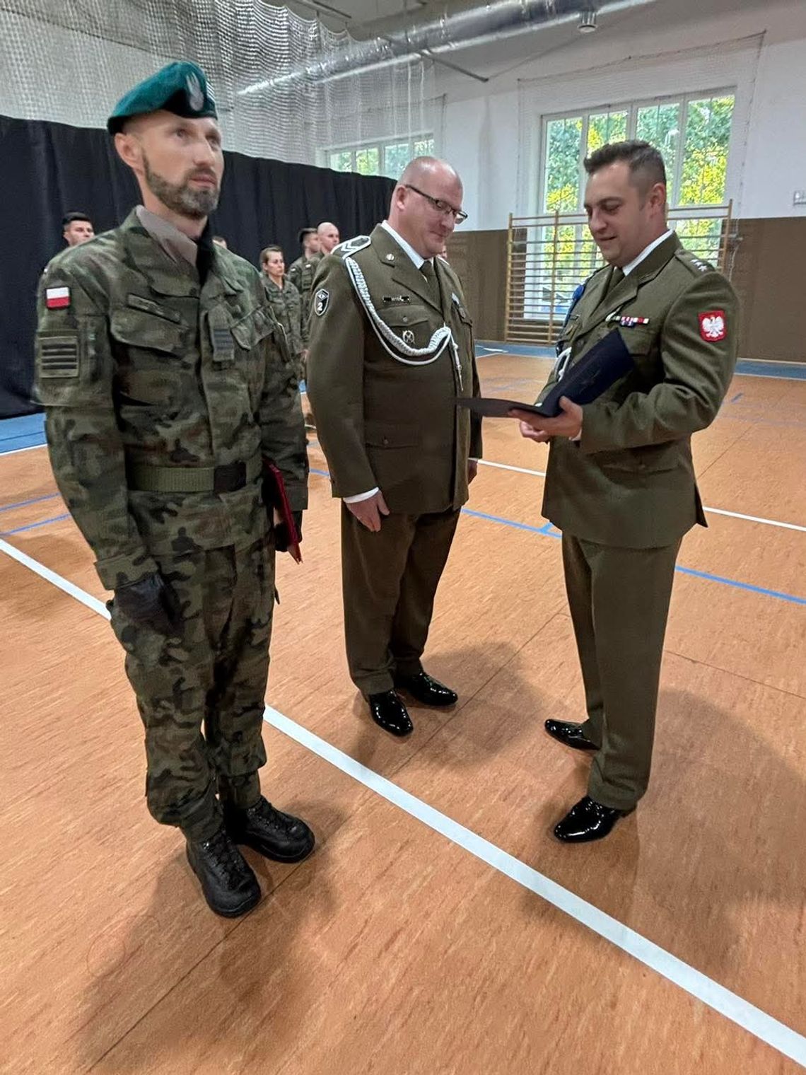 Żołnierze z Oleśnicy z medalami i awansami
