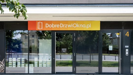 DobreDrzwiOkna.pl I drzwi wewnętrzne I drzwi zewnętrzne I okna plastikowe I z montażem Warszawa