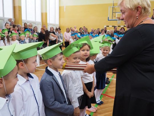 Pasowanie na ucznia w Szkole Podstawowej nr 6 w Oleśnicy