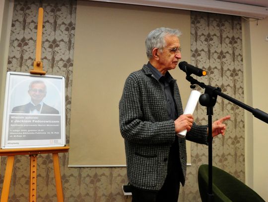 Jacek Fedorowicz na spotkaniu w Oleśnicy