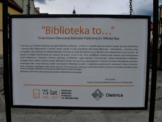 Wystawa na 75-lecie Oleśnickiej Biblioteki Publicznej
