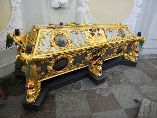Sarkofag księcia Sylwiusza Nimroda po renowacji