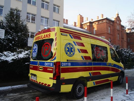 Nowy ambulans dla Pogotowia Ratunkowego w Oleśnicy