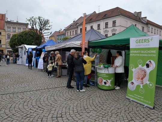 Białe Miasteczko na Oleśnickim Jarmarku Wspaniałości