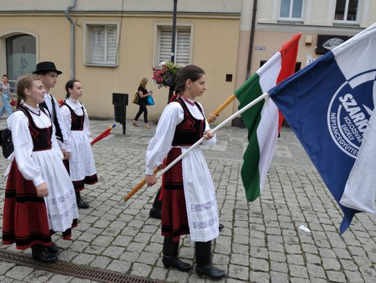 XXVI Międzynarodowy Festiwal Folklorystyczny "Świat pod Kyczerą" Oleśnica cz. I