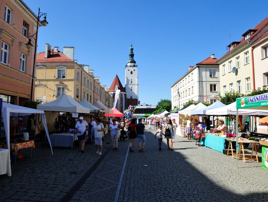 Dni Europy - tak wygląda niedziela na Rynku w Oleśnicy