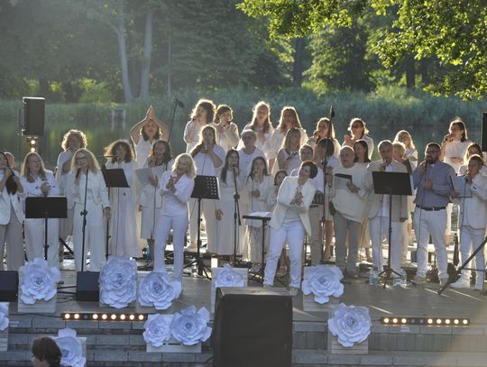 Koncert uwielbieniowy „Święte Imię Jezus” w Oleśnicy