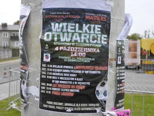 Otwarcie stadionu w Dobroszycach z Radosławem Majdanem
