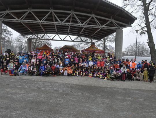 Cała Oleśnica Biega VIII Oleśnicki Bieg Karnawałowy dla WOŚP