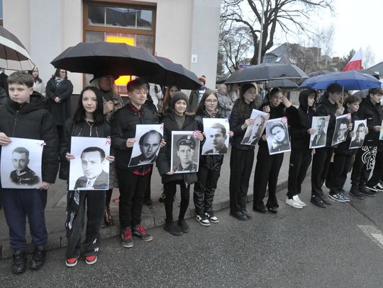 Miejskie obchody Narodowego Dnia Pamięci Żołnierzy Wyklętych w Oleśnicy Miejskie obchody Narodowego Dnia Pamięci Żołnierzy Wyklętych w Oleśnicy