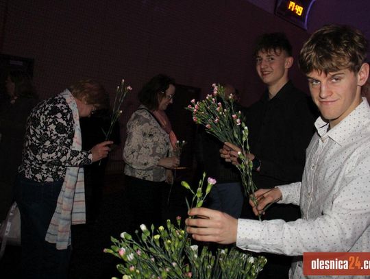 Koncert dla pań w hali gminy Oleśnica